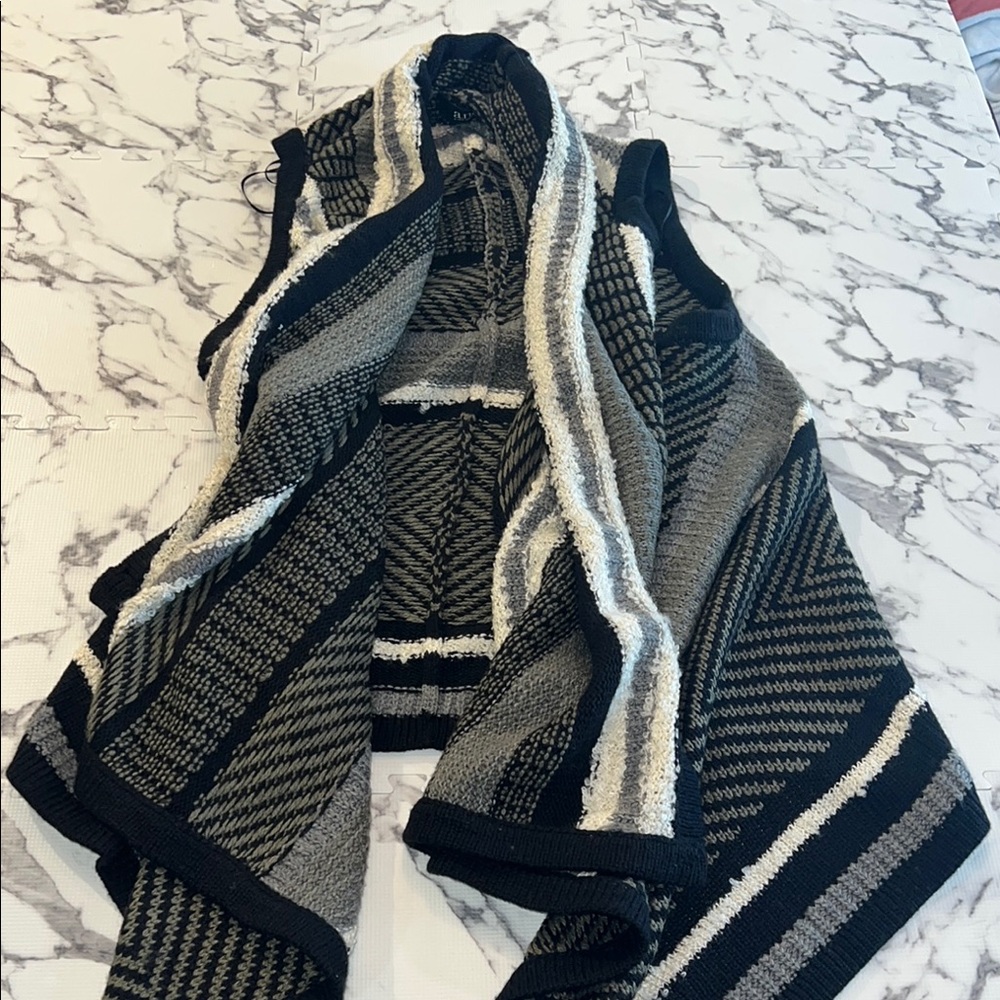 a.n.a petite Black, olive green and Gray Plaid drapy sweater vest
